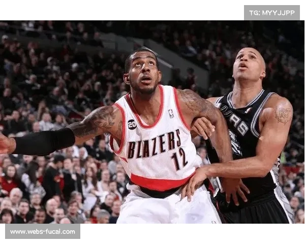 勇士开拓者三分对决下半场攻势逆转局势精彩纷呈