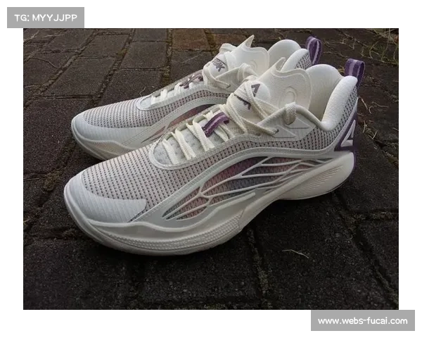 本迪戈精灵队球员穿着中国品牌篮球鞋参赛，折射中国品牌国际影响力。